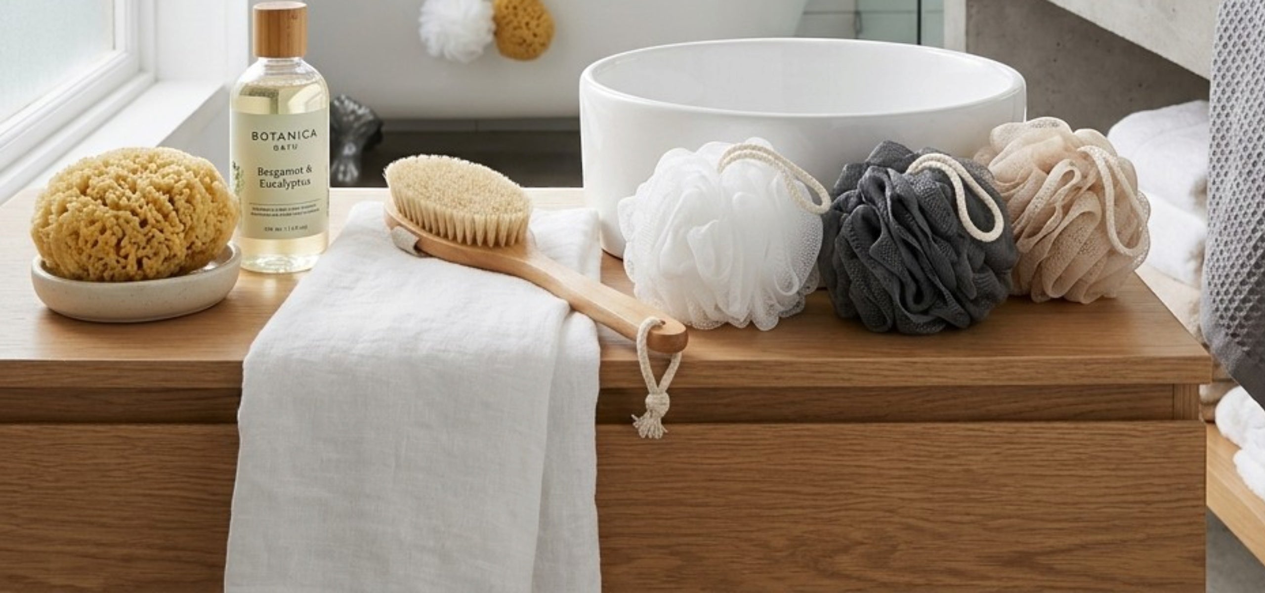 Wintor bath sponge and shower essentials